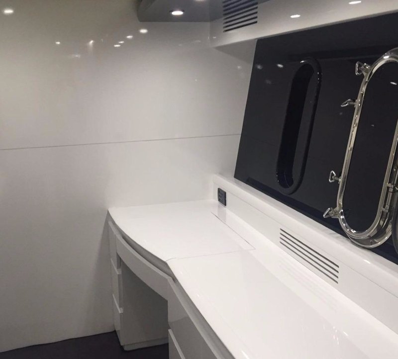 The 25m Yacht FORZA 8