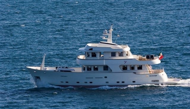 The 25m Yacht POPOTINE
