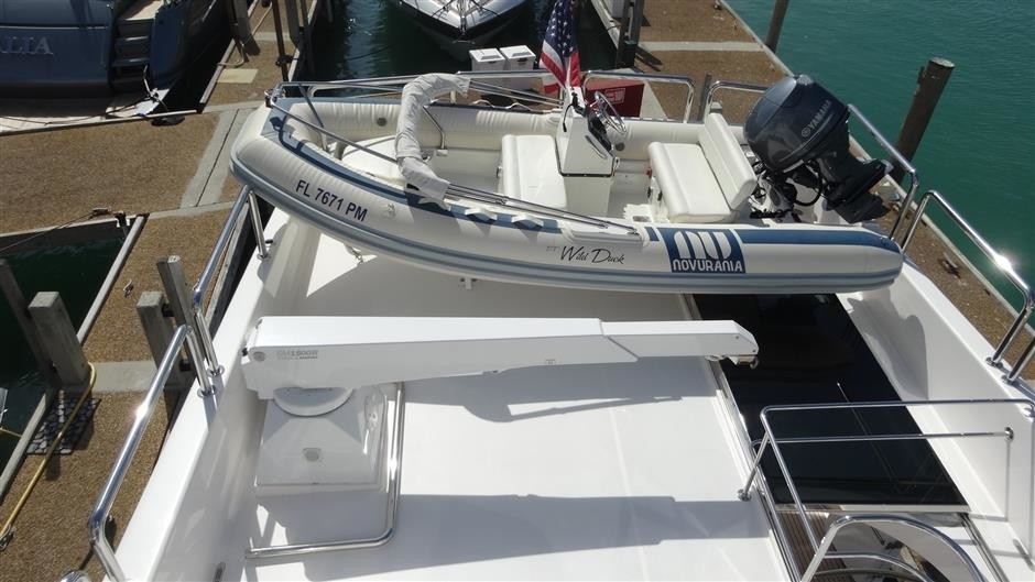 The 25m Yacht WILD DUCK