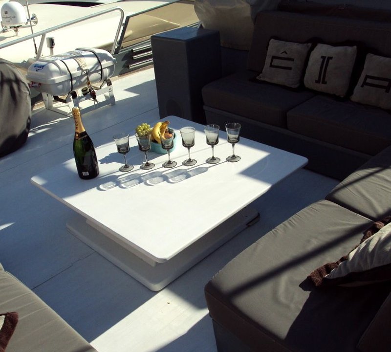 The 26m Yacht CHATO