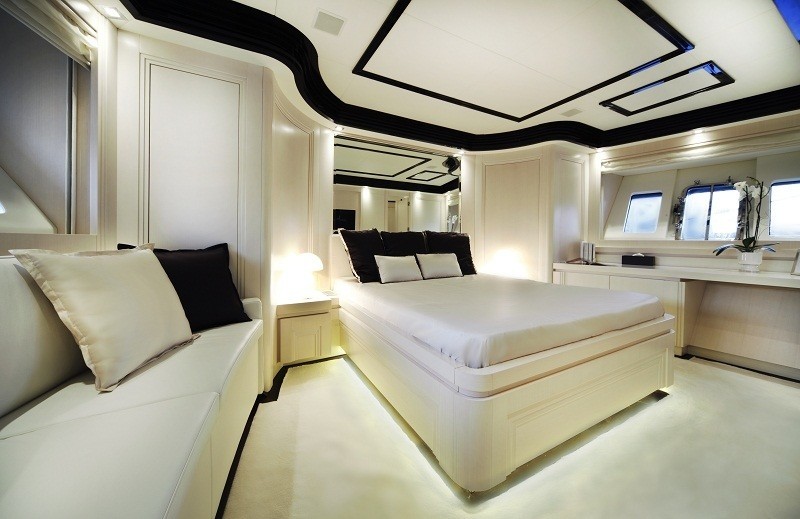 The 26m Yacht SAKATA
