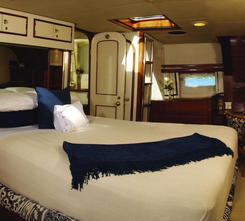 The 26m Yacht SEA ANGEL