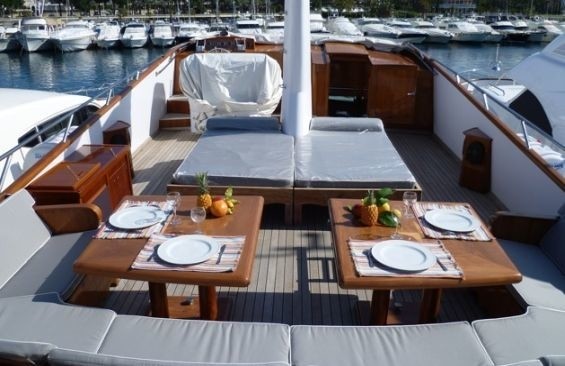 The 27m Yacht DUNE