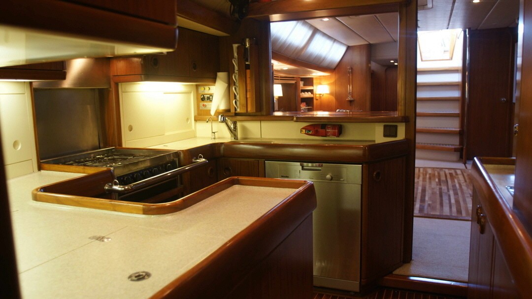 The 27m Yacht LETIZIA