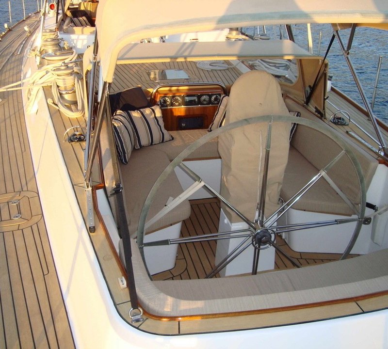 The 27m Yacht LETIZIA