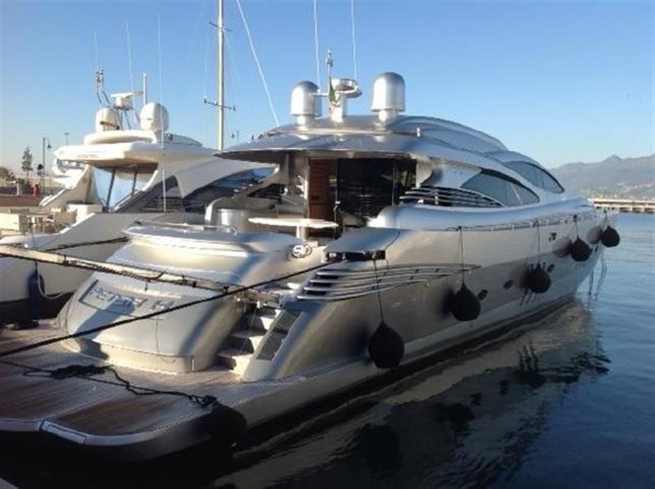 The 27m Yacht PETER K