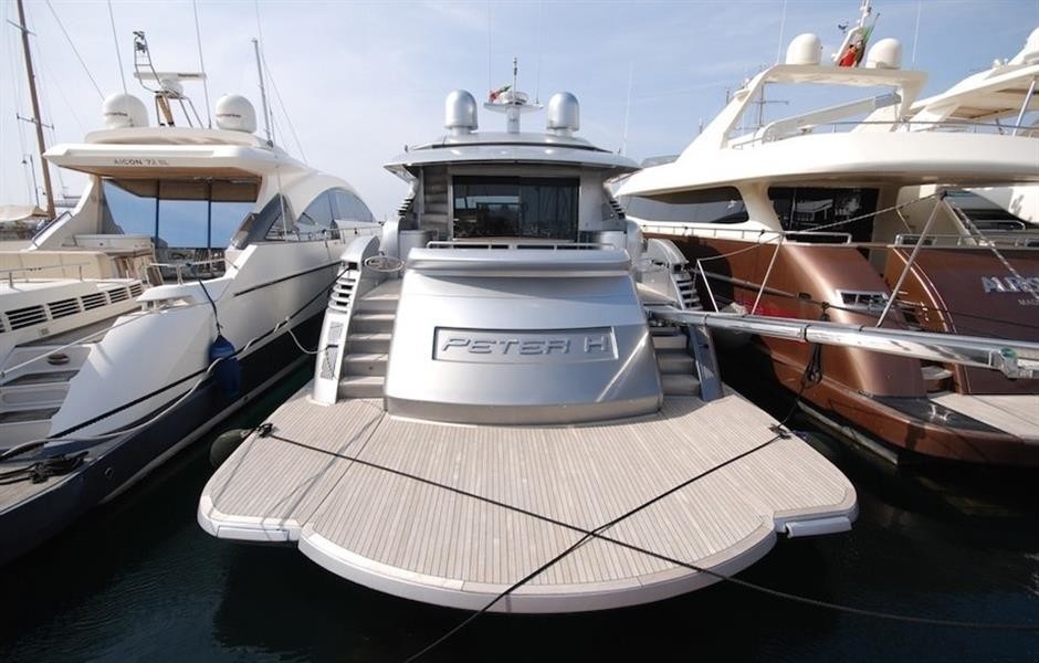 The 27m Yacht PETER K