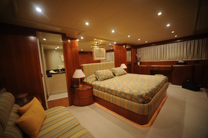 The 27m Yacht POUARO