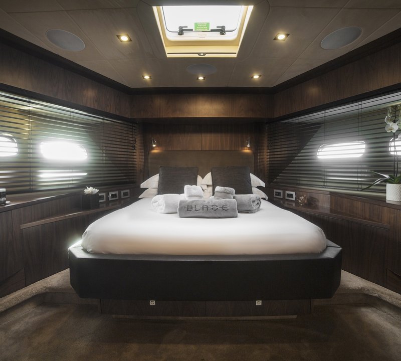 The 28m Yacht BLADE 6