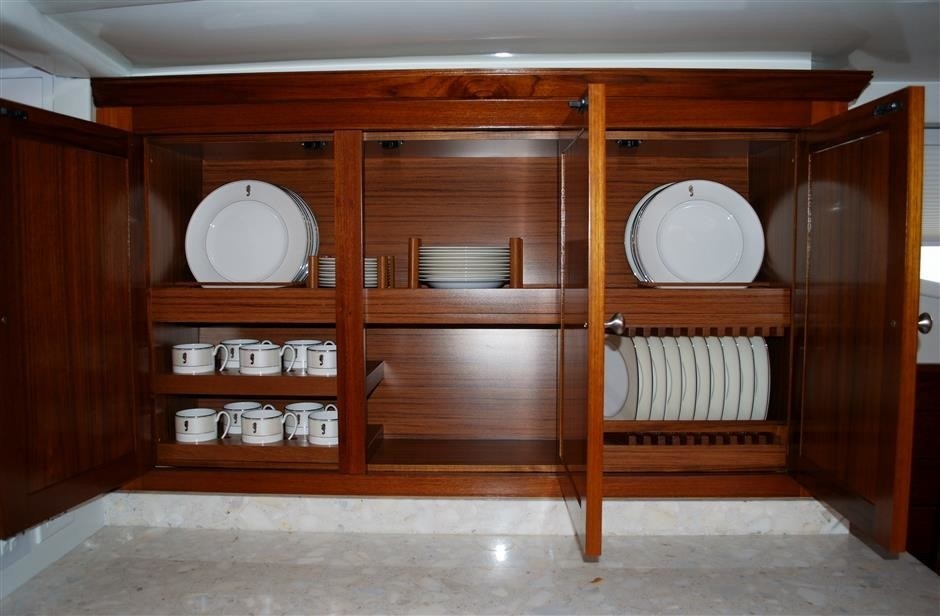 The 28m Yacht FALCON