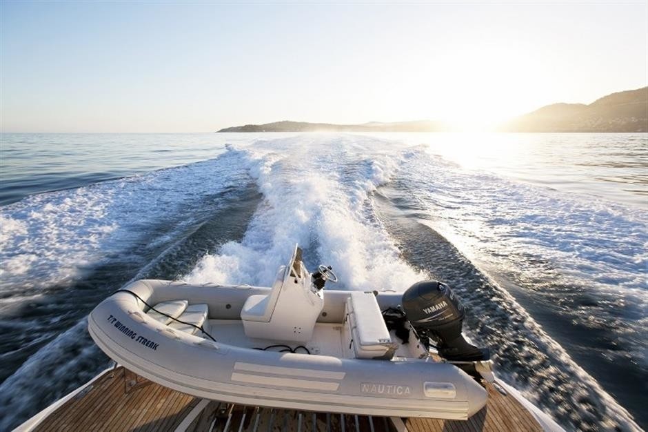The 28m Yacht WINNING STREAK