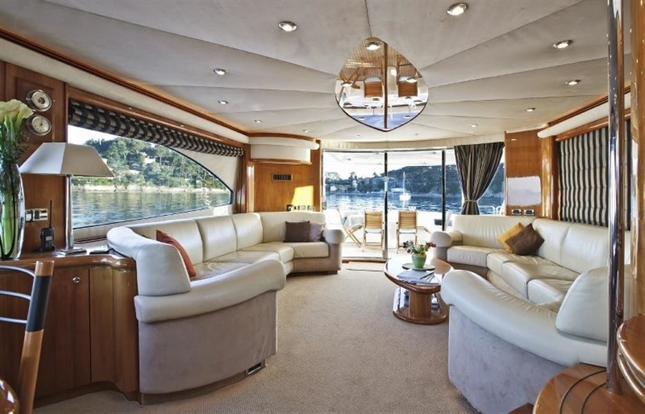 The 28m Yacht WINNING STREAK