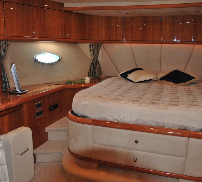 The 28m Yacht WINNING STREAK