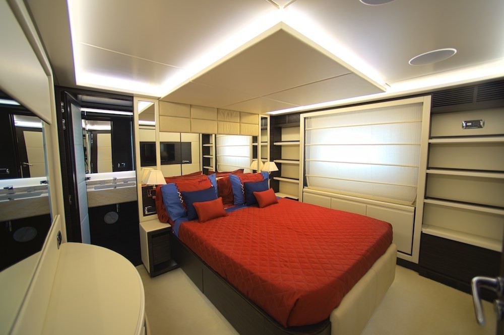 The 28m Yacht ZAPHIRA
