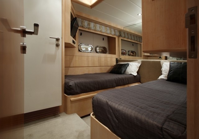 The 29m Yacht AQUARIUS
