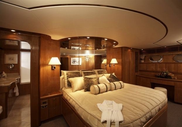The 29m Yacht HILLSY