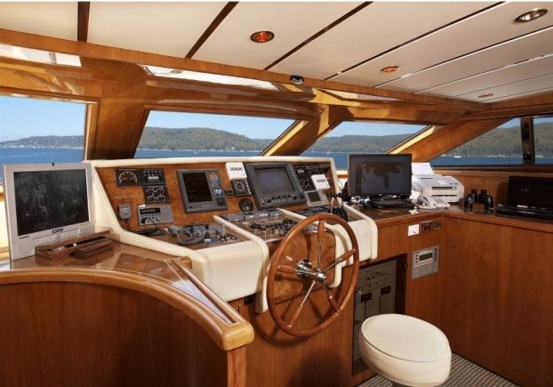 The 29m Yacht HILLSY