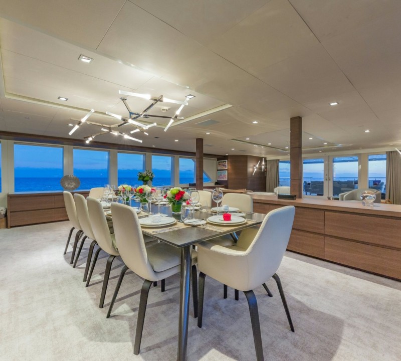 Main Salon Dining