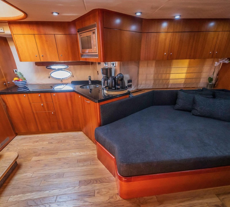 Salon And Galley