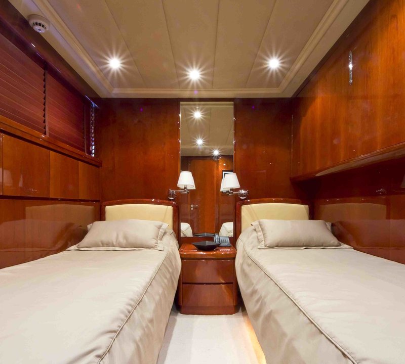 The 30m Yacht BOJANGLES
