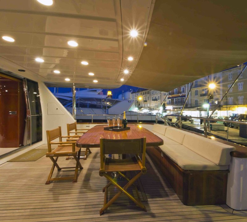 The 30m Yacht BOJANGLES