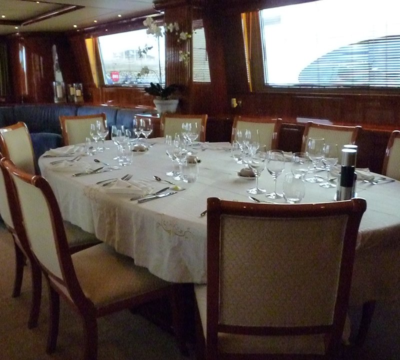The 30m Yacht BOJANGLES