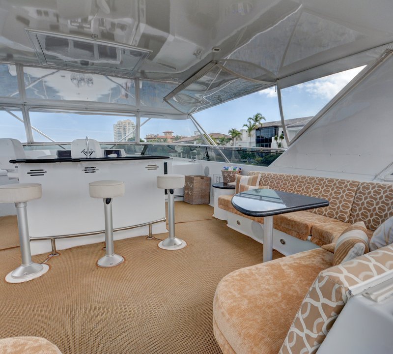 The 30m Yacht CRESCENDO