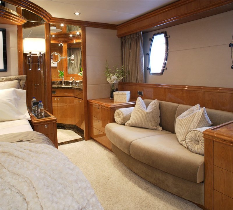 The 30m Yacht LA DOLCE VITA