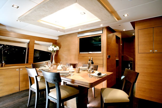 The 30m Yacht MAYAMA