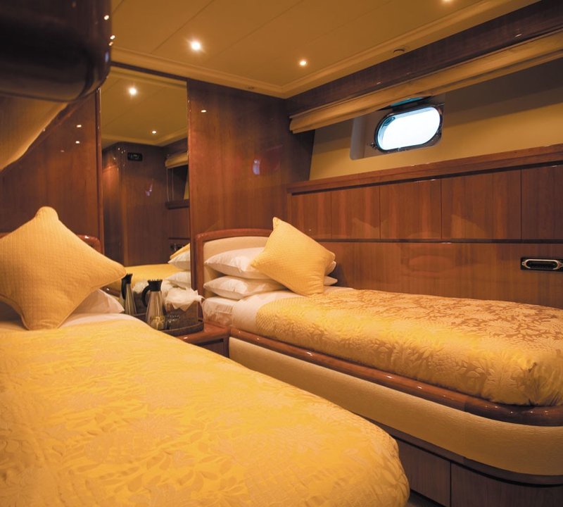 The 30m Yacht POWDERMONKEY OF LONDON