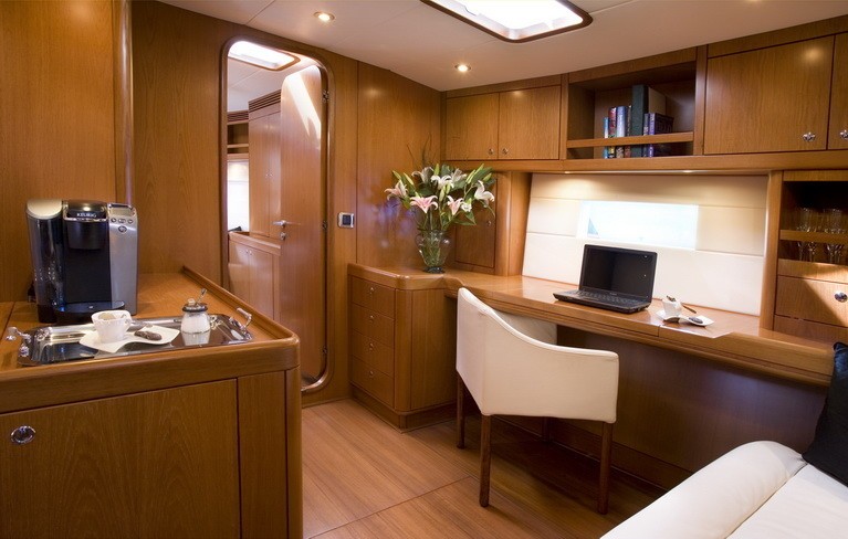 The 30m Yacht RAPTURE