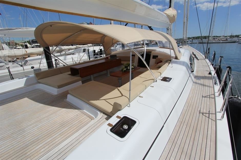 The 30m Yacht RAPTURE