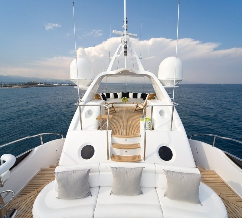 The 30m Yacht SALU