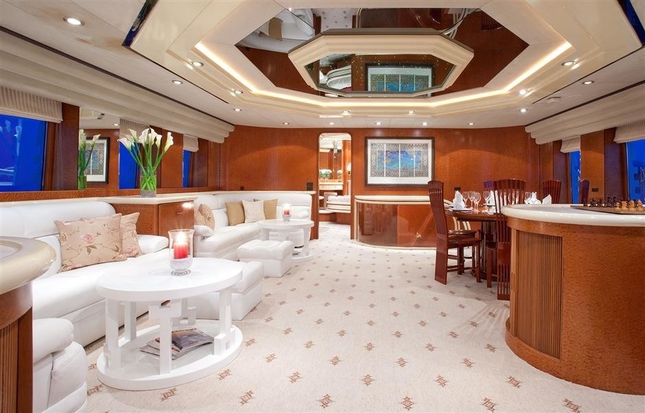 The 30m Yacht SUPERTOY
