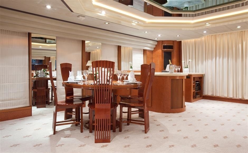 The 30m Yacht SUPERTOY