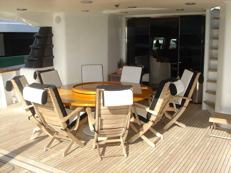 The 30m Yacht WAVELENGTH