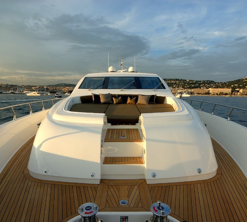 The 31m Yacht ALEON