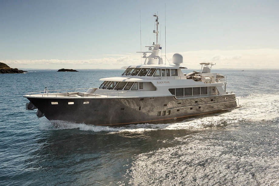 The 31m Yacht BLACK PEARL