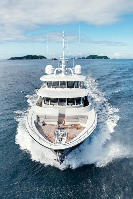 The 31m Yacht BLACK PEARL