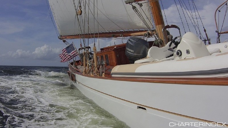 The 31m Yacht EROS