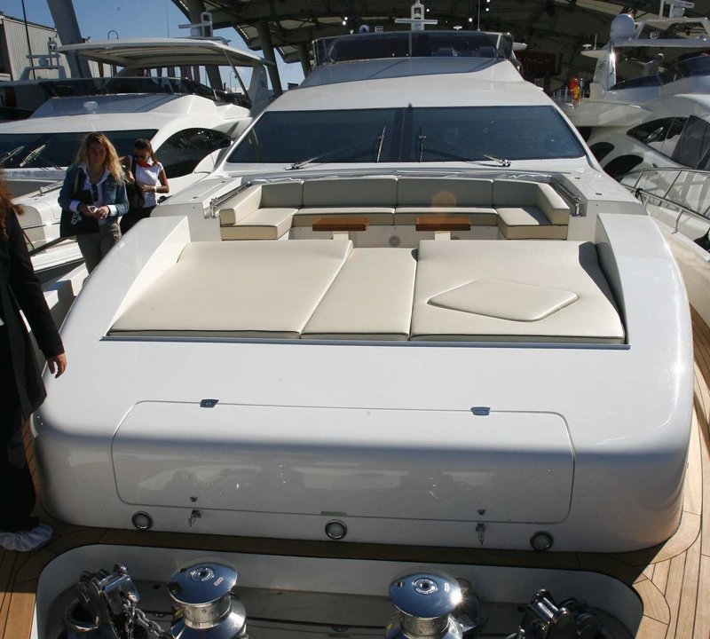 The 31m Yacht LEONARDO