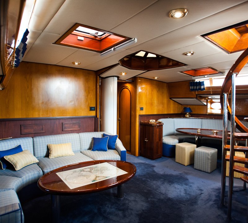 The 31m Yacht WIND OF CHANGE