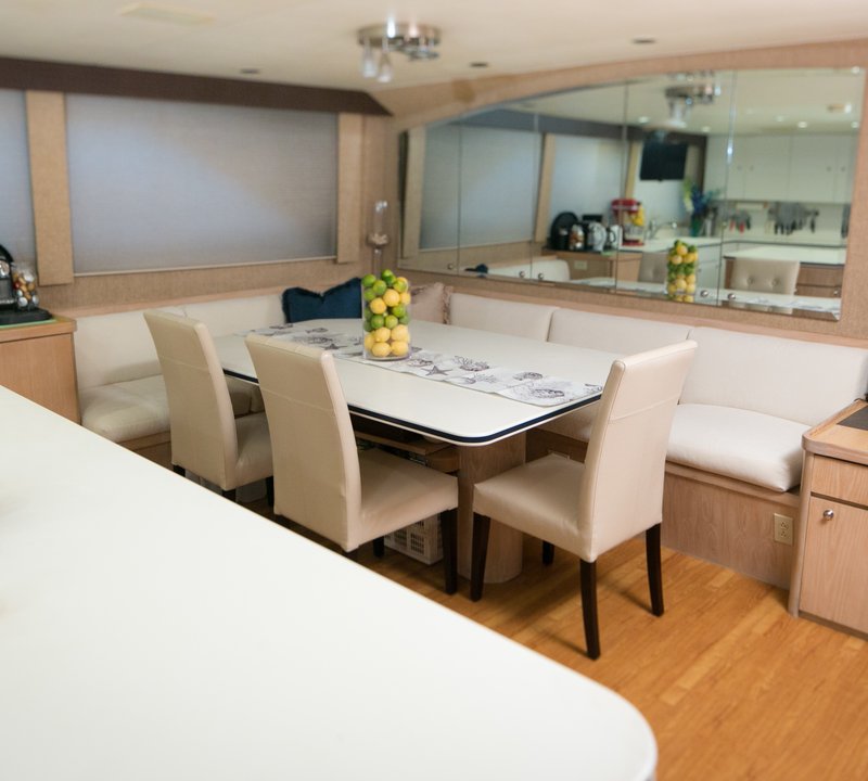 The 32m Yacht ISLAND TIME