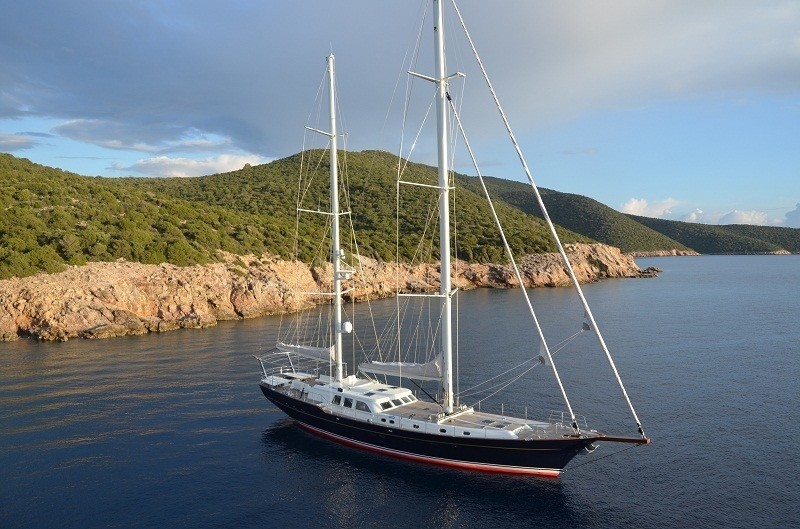 The 32m Yacht KESTREL
