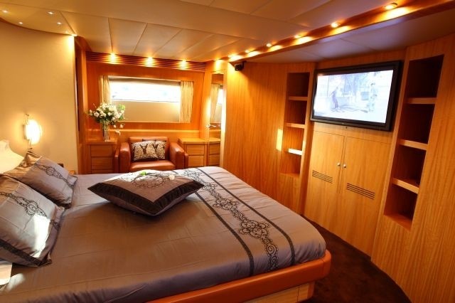 The 32m Yacht LAYAZULA