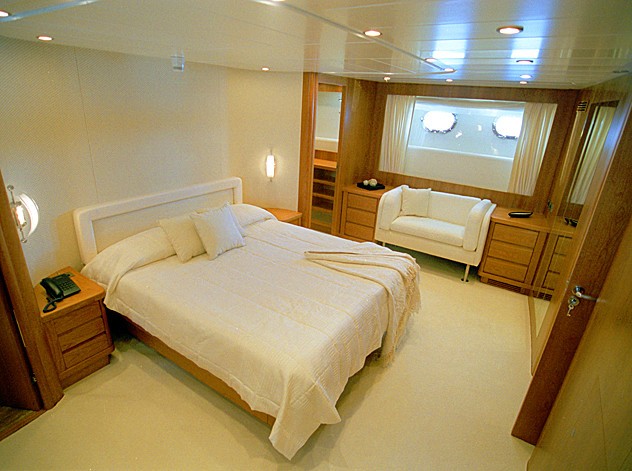 The 32m Yacht LAYAZULA