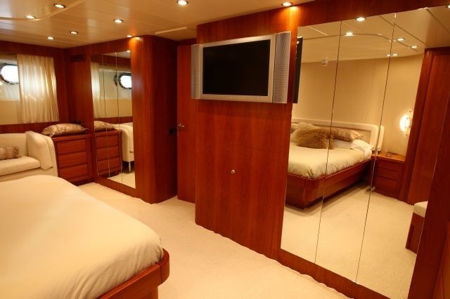 The 32m Yacht LAYAZULA