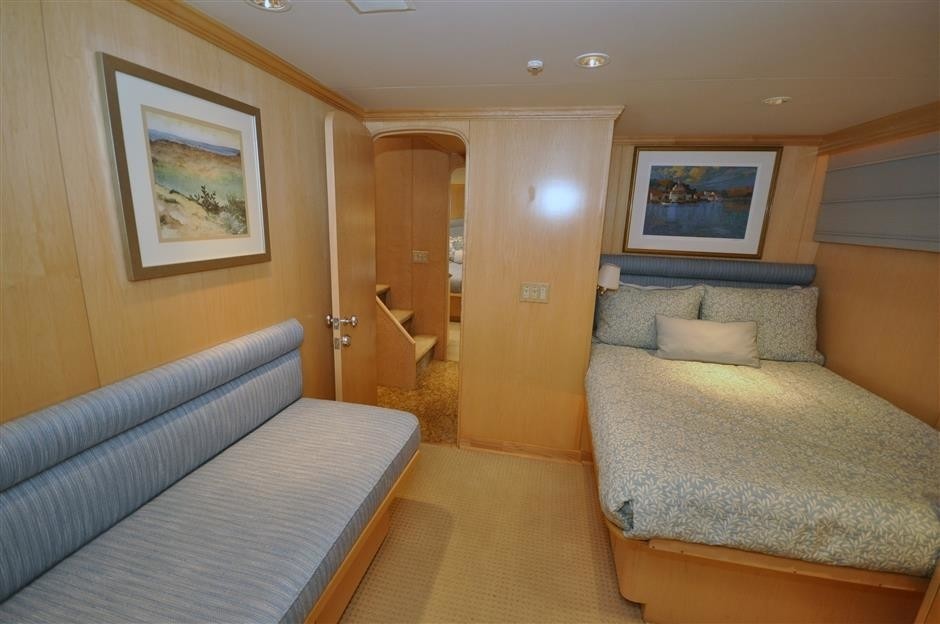 The 32m Yacht LUCKY STARS