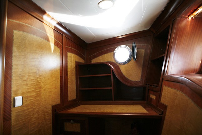 The 32m Yacht QUASART