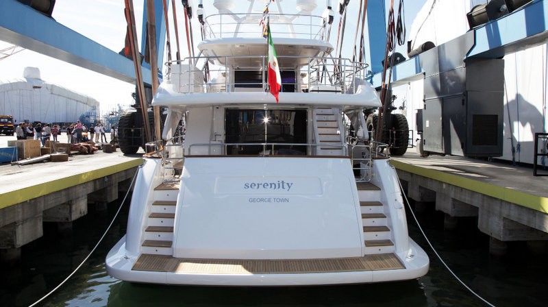 The 32m Yacht SERENITY